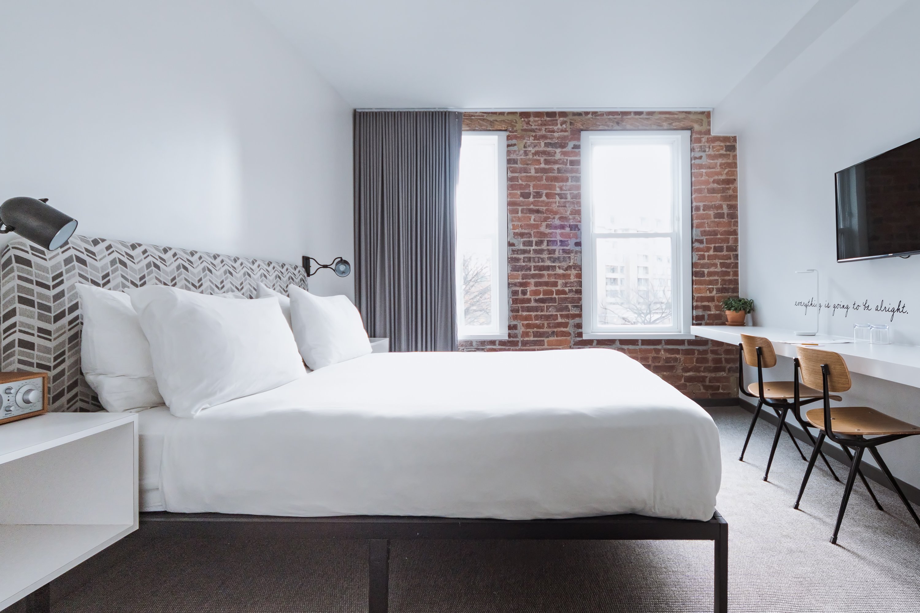 Hive, King Bed