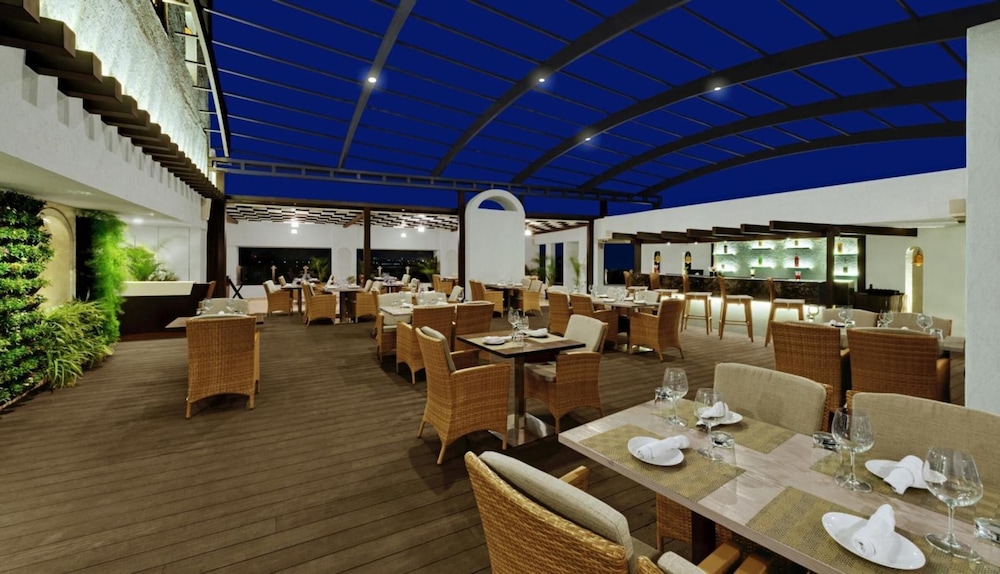The Fern Residency MIDC, Pune 24/34