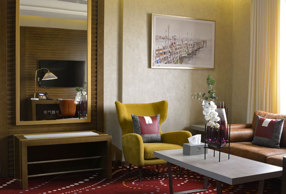 فندق ريدويفز(Redwaves Hotel) 36/47