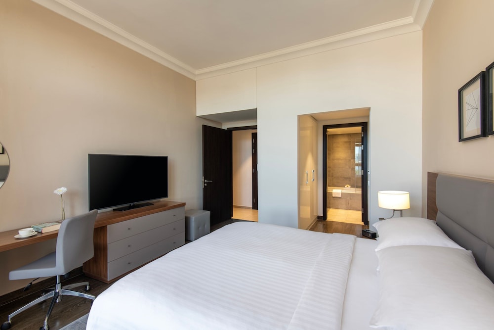 Marriott Executive Apartments Doha, Le Mirage City Walk 15/50