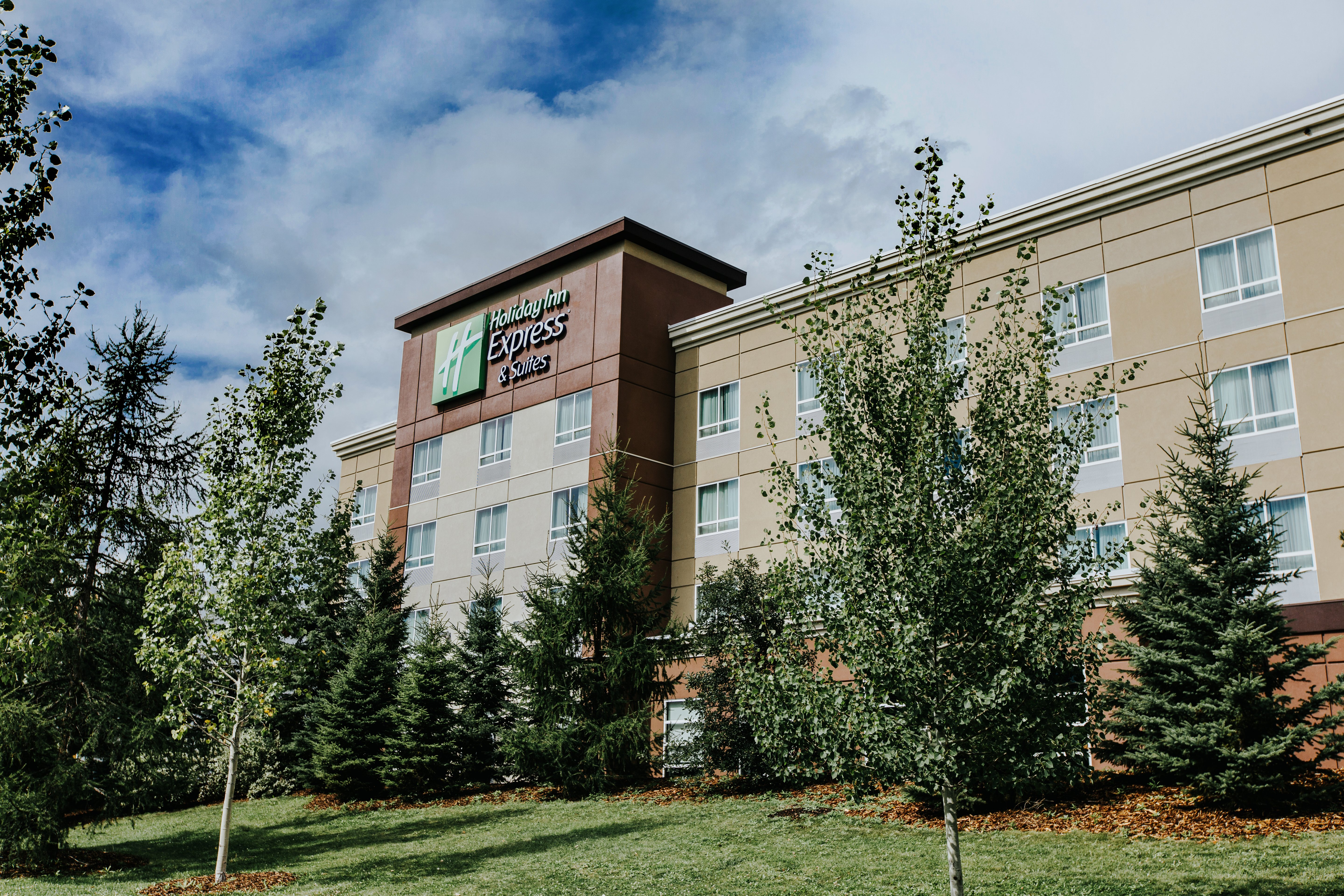 Holiday Inn Express & Suites Spruce Grove - Stony Plain 63/68