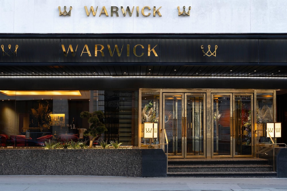 Warwick Paris Champs-Elysees in PARIS