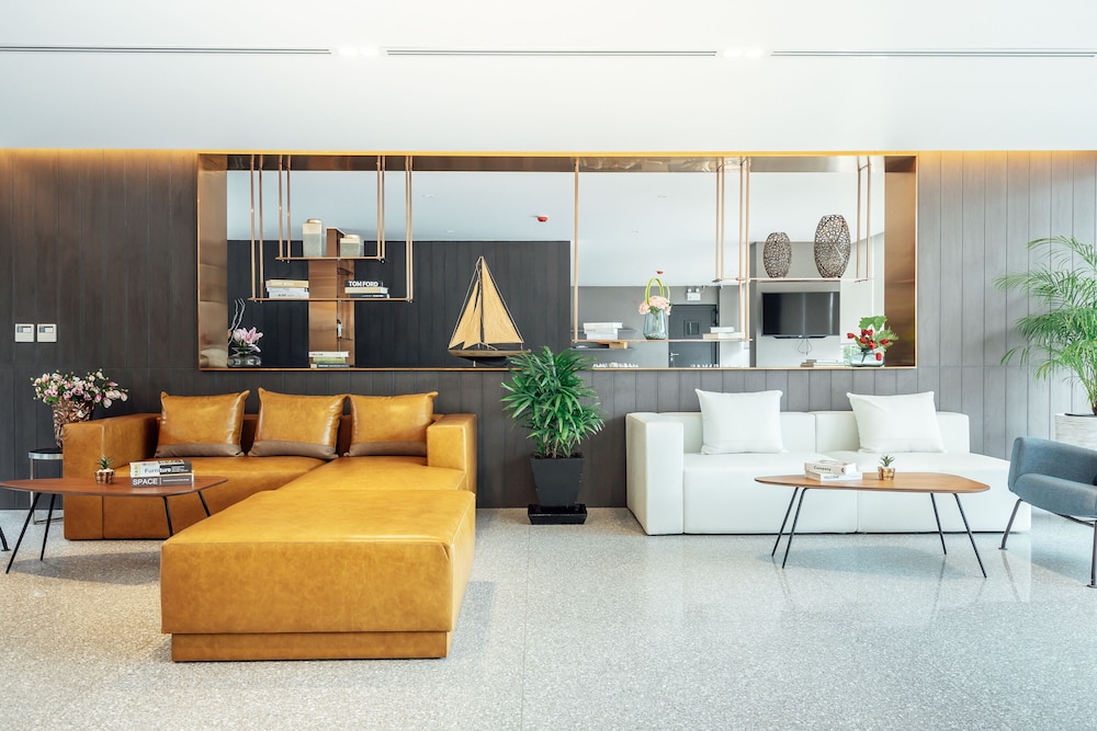 Montana Hotel and Residence 25/46