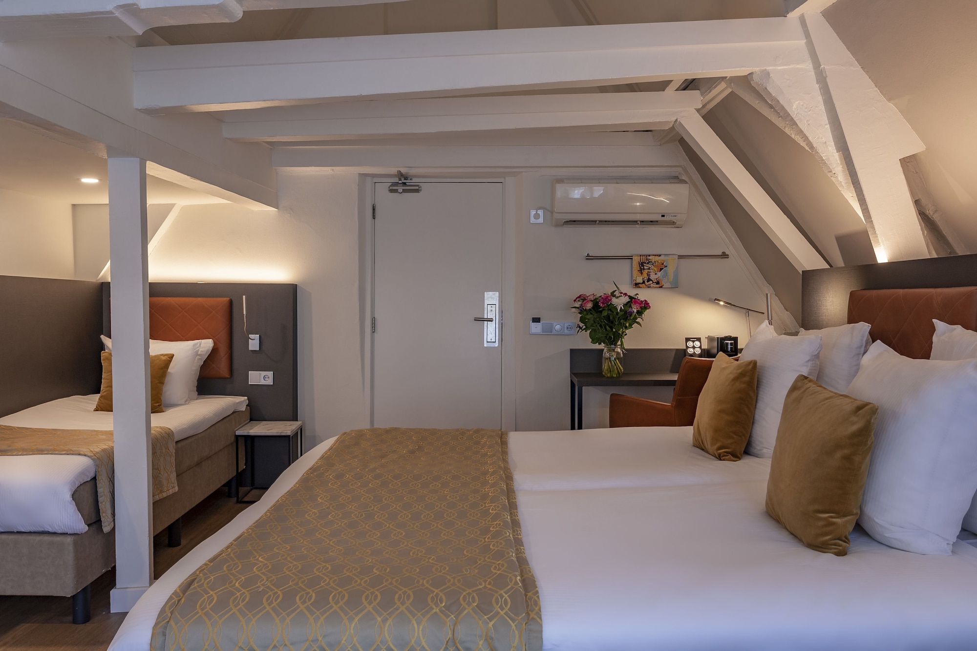 غرفة ثلاثية بثلاثة أسرّة، Avenue Hotel Amsterdam 7/9