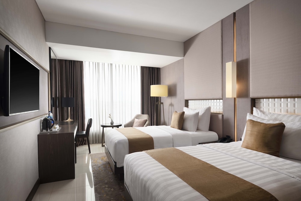 GRAND, DELUXE, TWIN BEDS