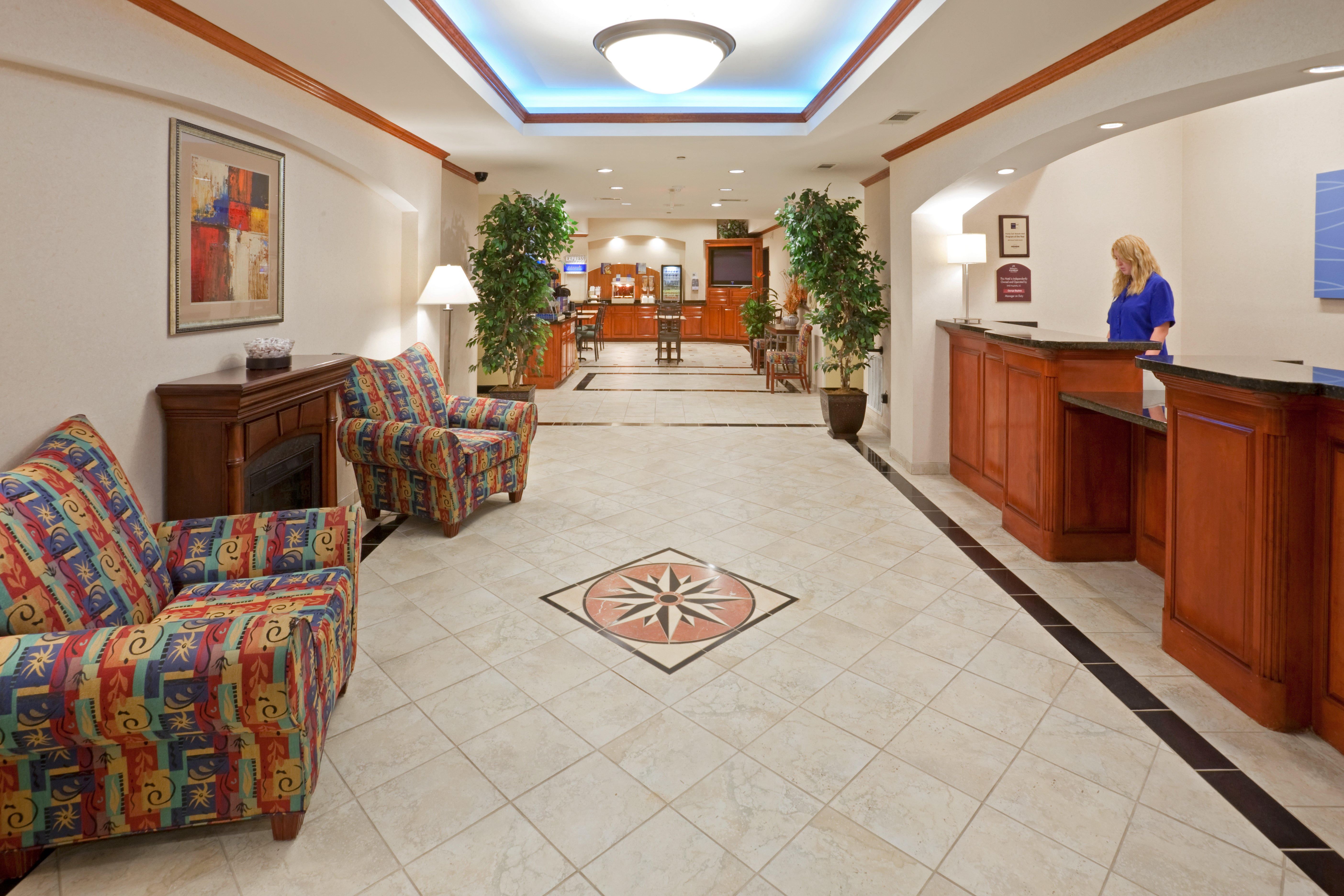 Holiday Inn Express Hotel And Suites Decatur 10/57