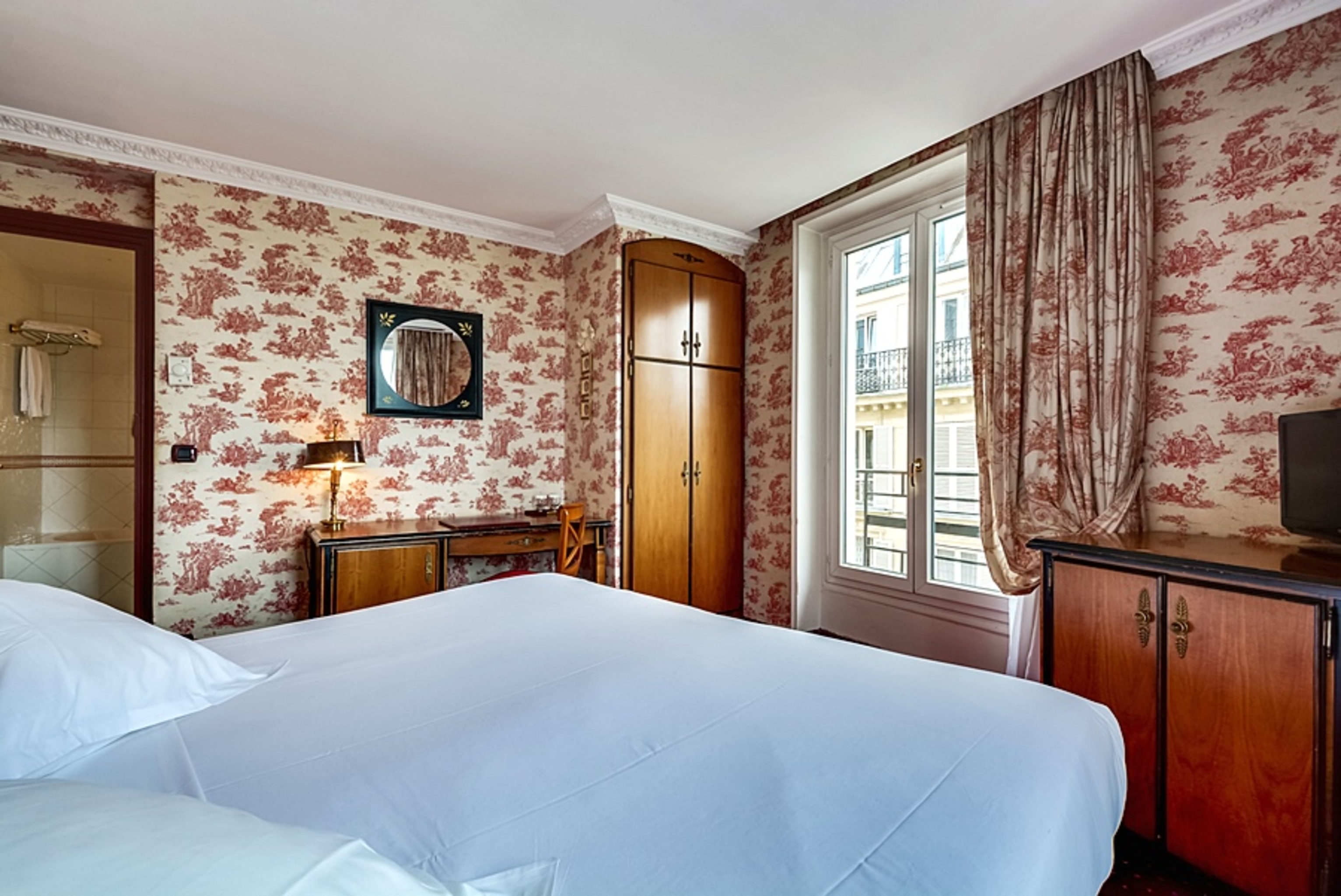 Room at Maison Eugenie, PARIS