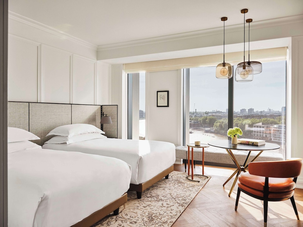 PARK HYATT LONDON RIVER THAMES 5/50