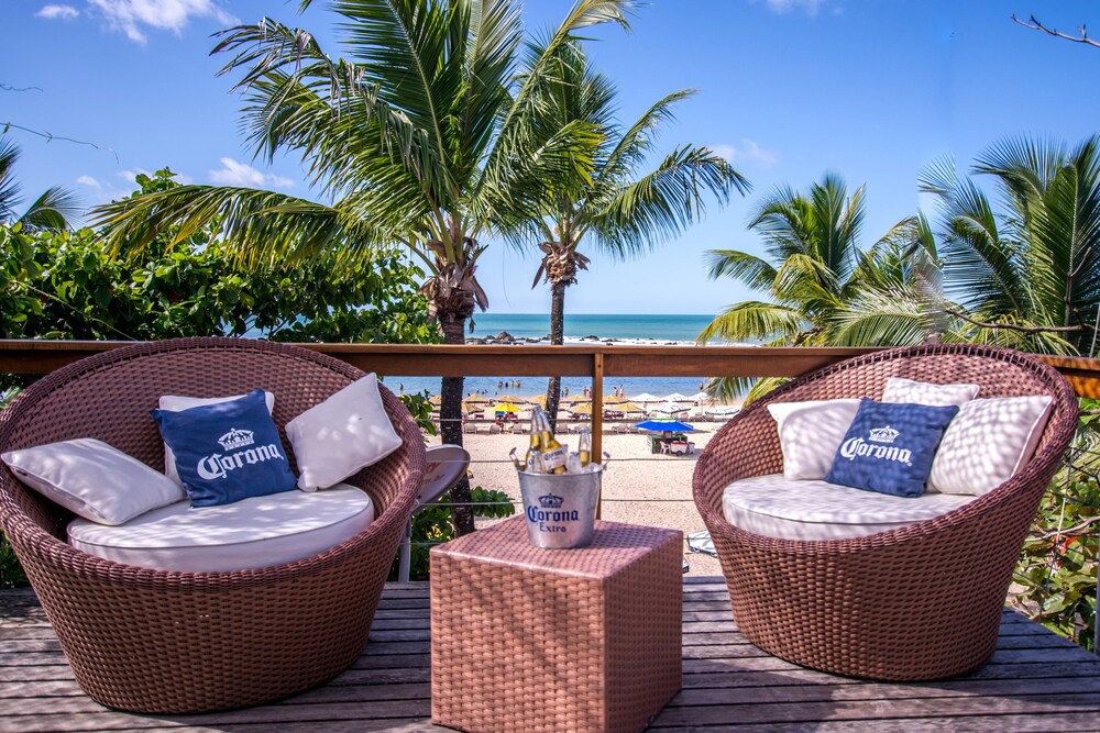 Sambass lounge beach cafe and Pousada 3/66