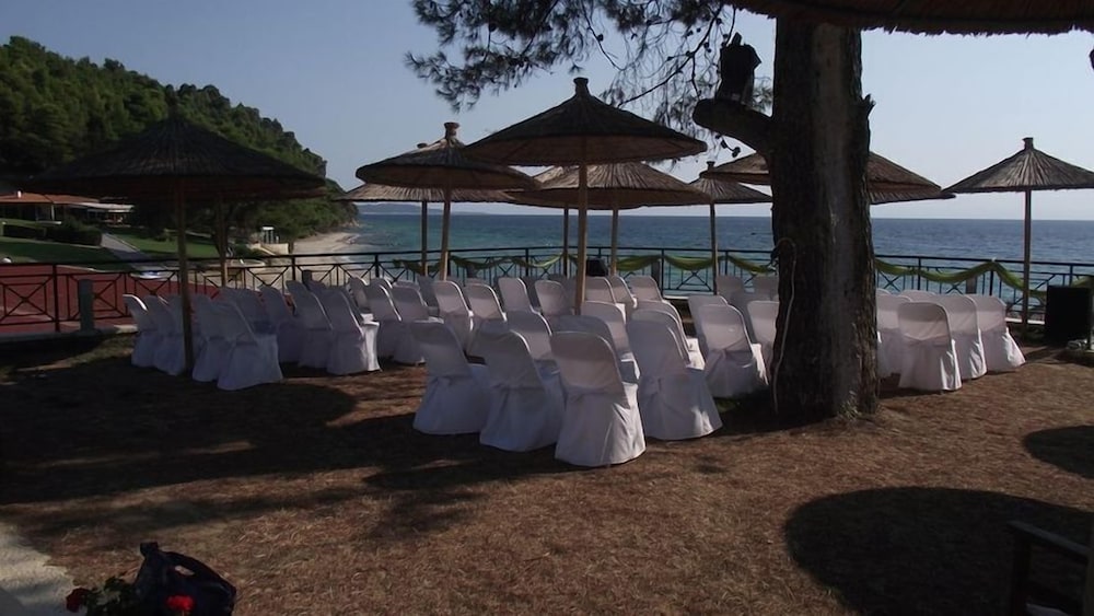 Elani Bay Resort 38/50