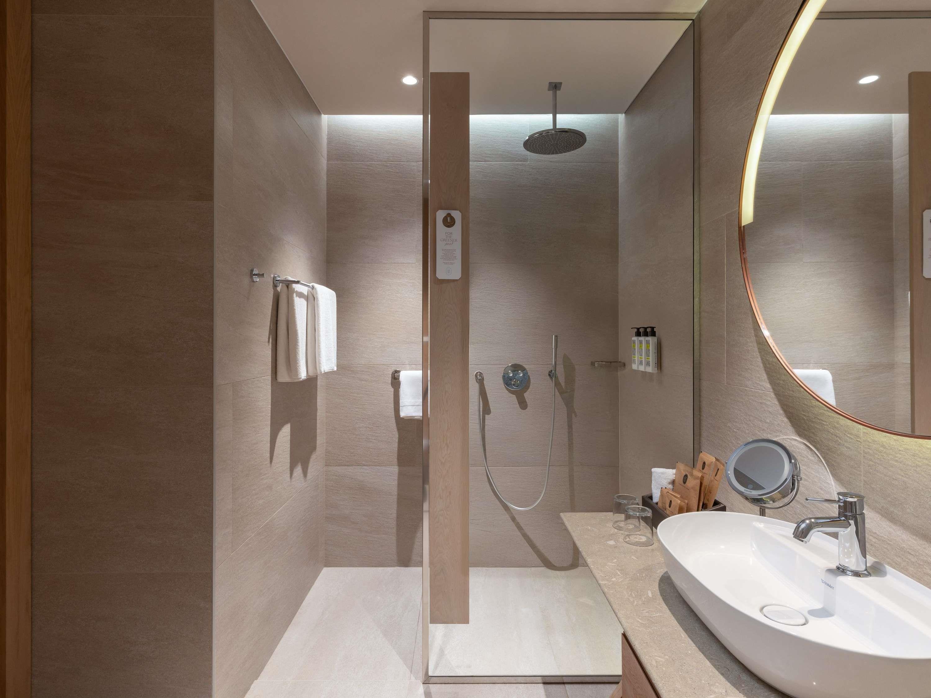 غرفة ديلوكس بسرير كينج، The Bodrum Hotel Yalikavak - MGallery Collection 4/5