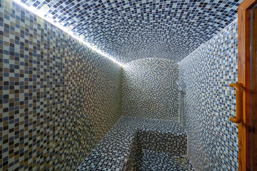 Byzantium Hotel & Suites 23/50