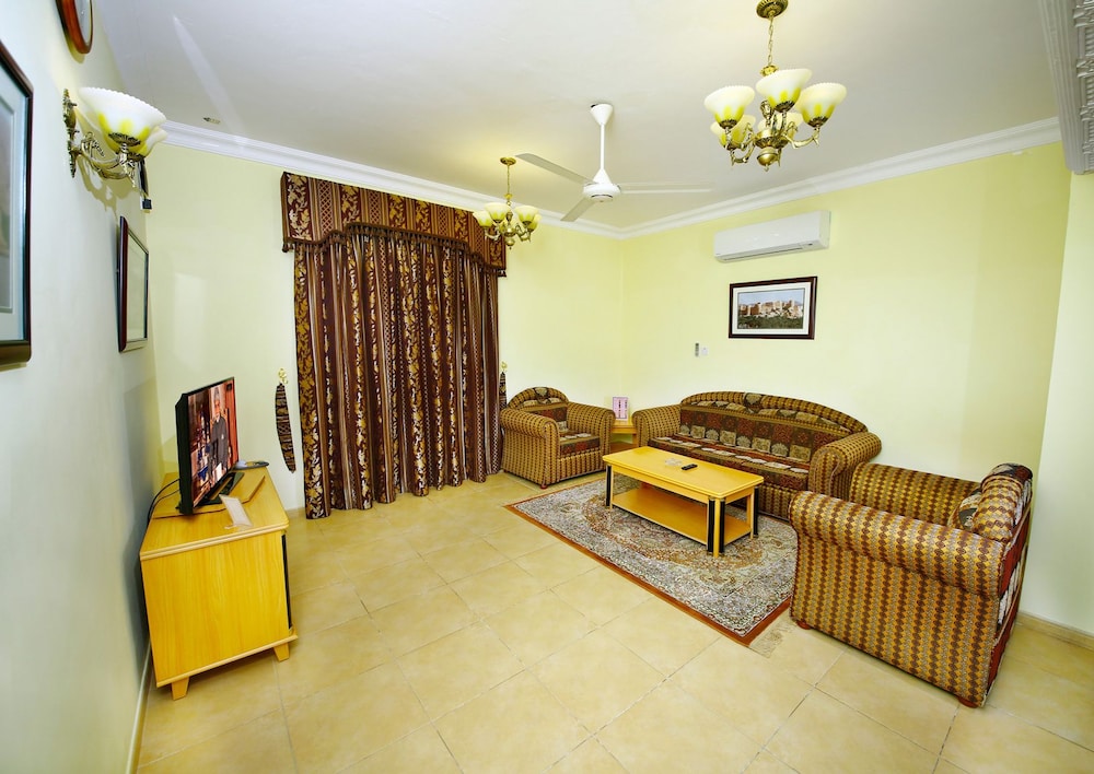 Muscat International Hotel 31/50