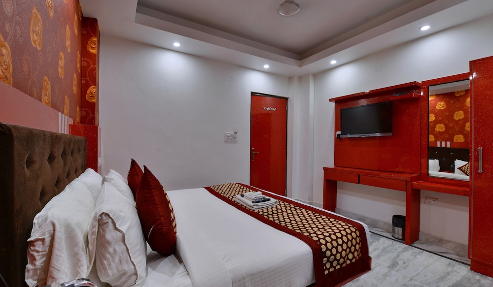 Hotel Noida International 26/50