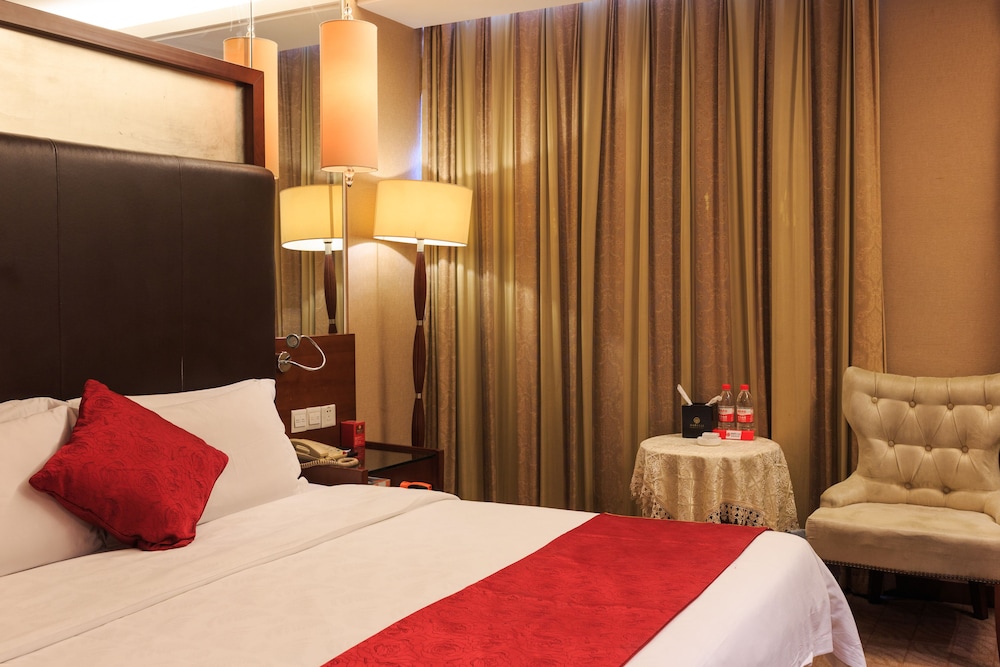 Changsha Xiaoxiang Huatian Hotel 27/54