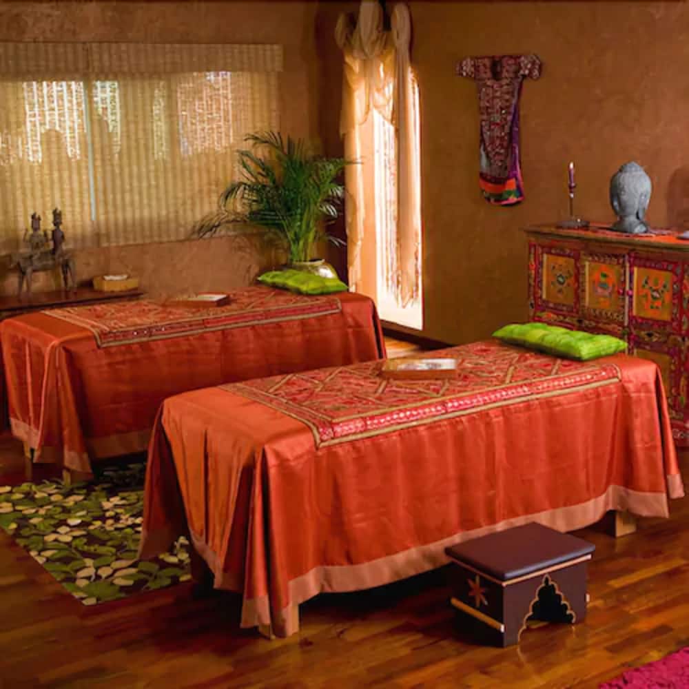 EL CHANTE SPA HOTEL 11/50