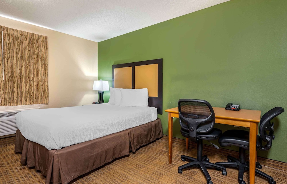 Extended Stay America - Evansville - East 25/55