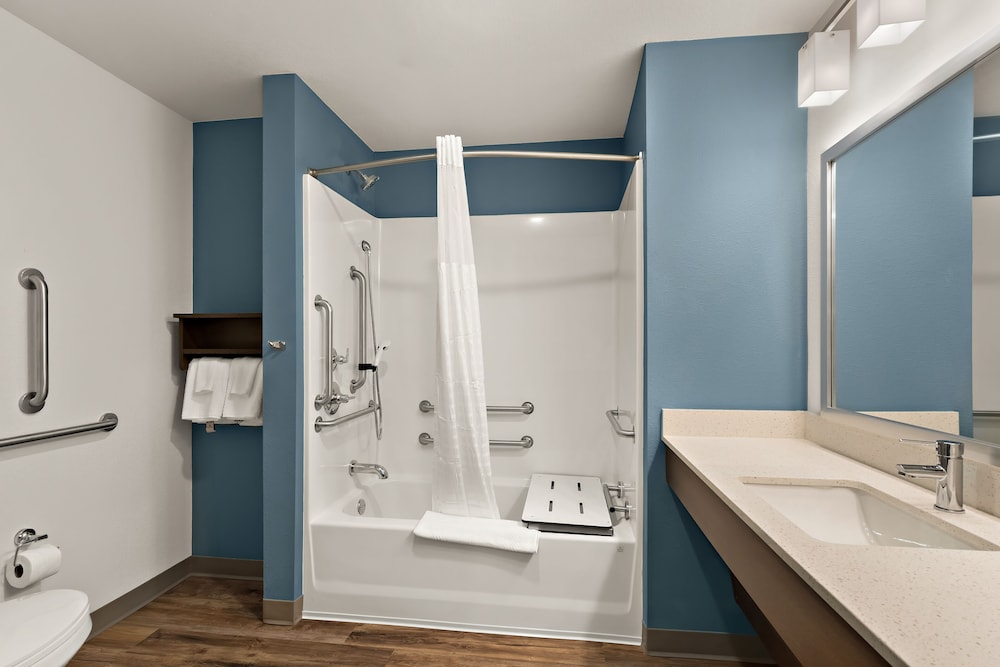 WoodSpring Suites Fort Collins 28/29