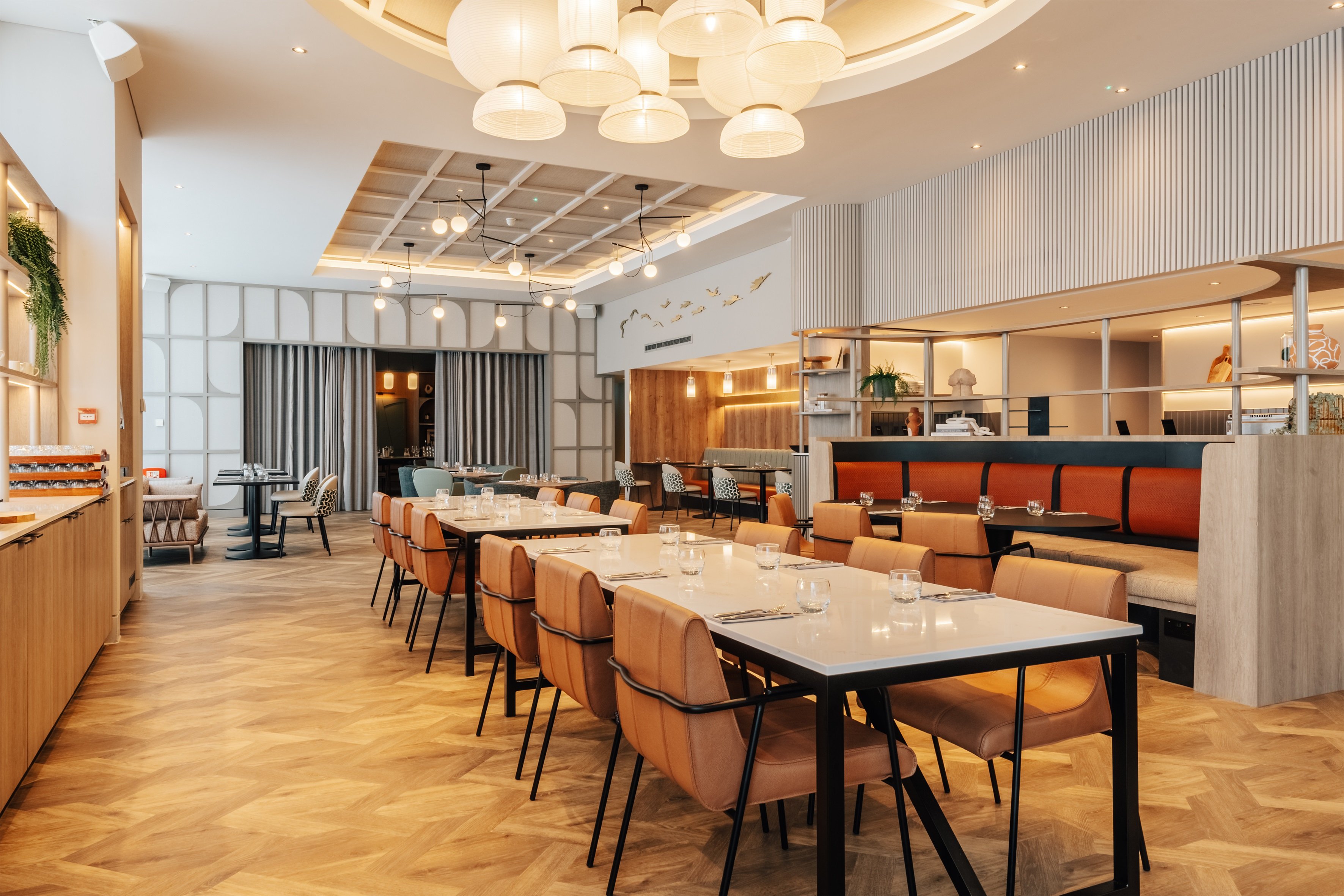 CROWNE PLAZA LONDON DOCKLANDS 44/71