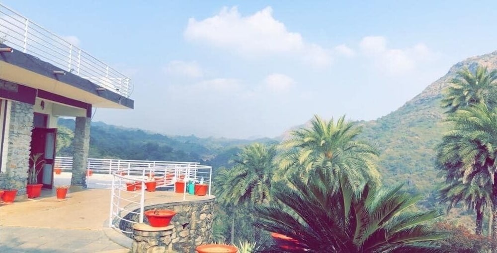 Richi Valley Resort 5/17