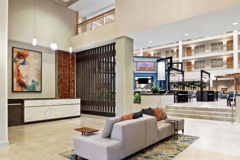Embassy Suites by Hilton Columbus Dublin 32/55