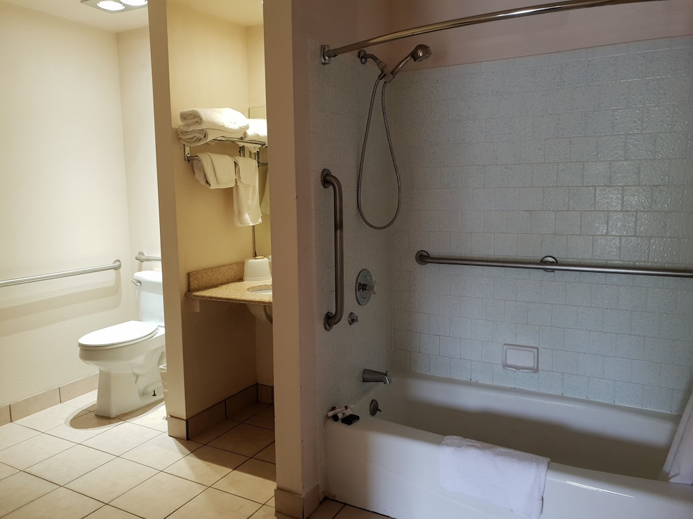 Downtown SLO Inn 34/60