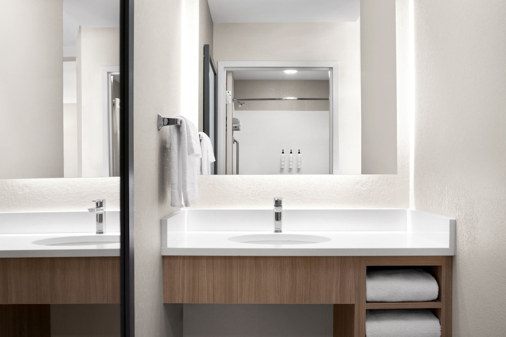 Springhill Suites By Marriott Fairbanks 45/48