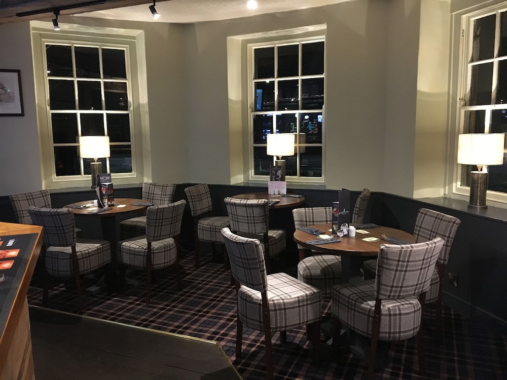 Sturdy's Castle Country Inn 28/47