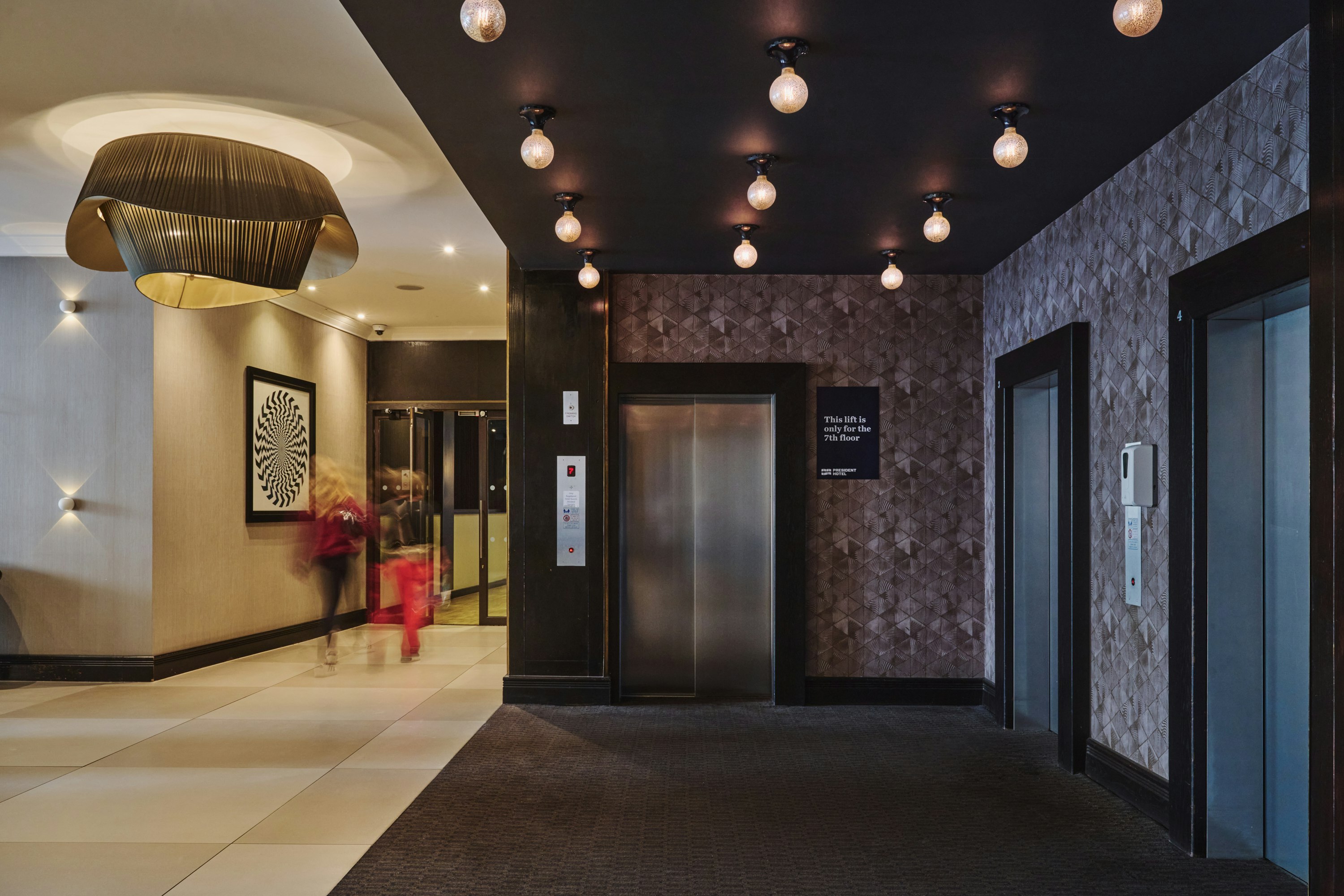 President Hotel 12/70