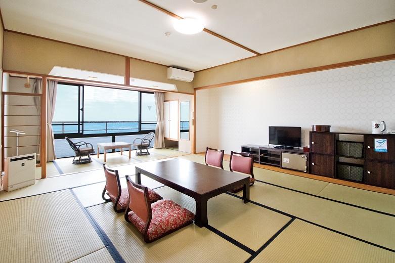 Japanese, Solo, Ocean View