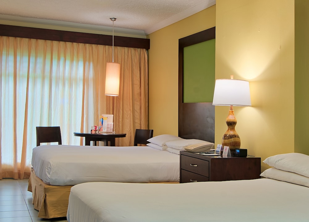 Fiesta Resort All Inclusive Central Pacific - Costa Rica 9/65