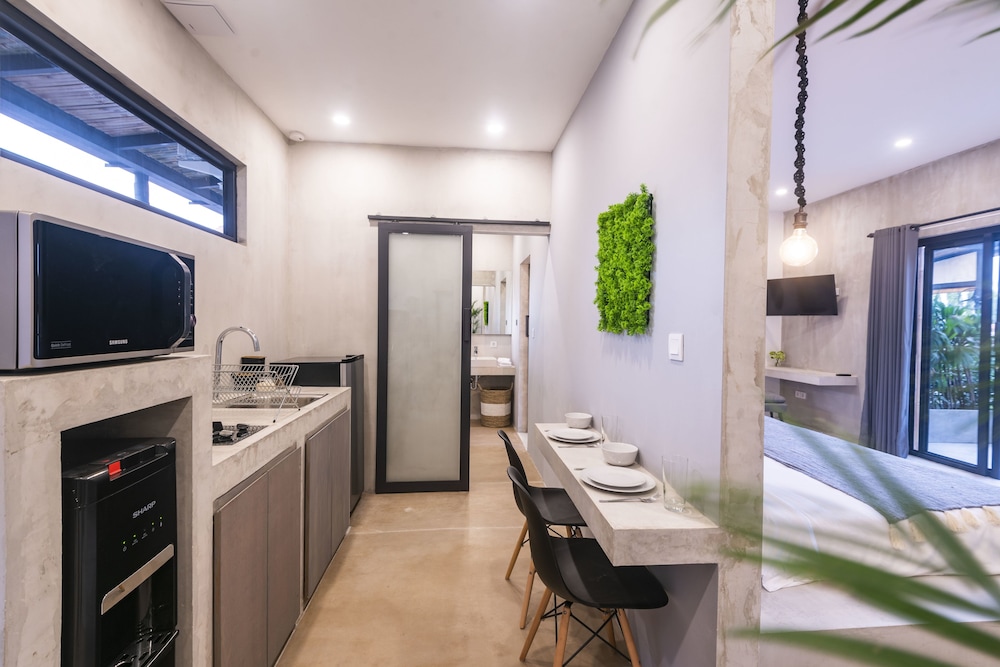 Canggu Dream Studios and Villas 35/48