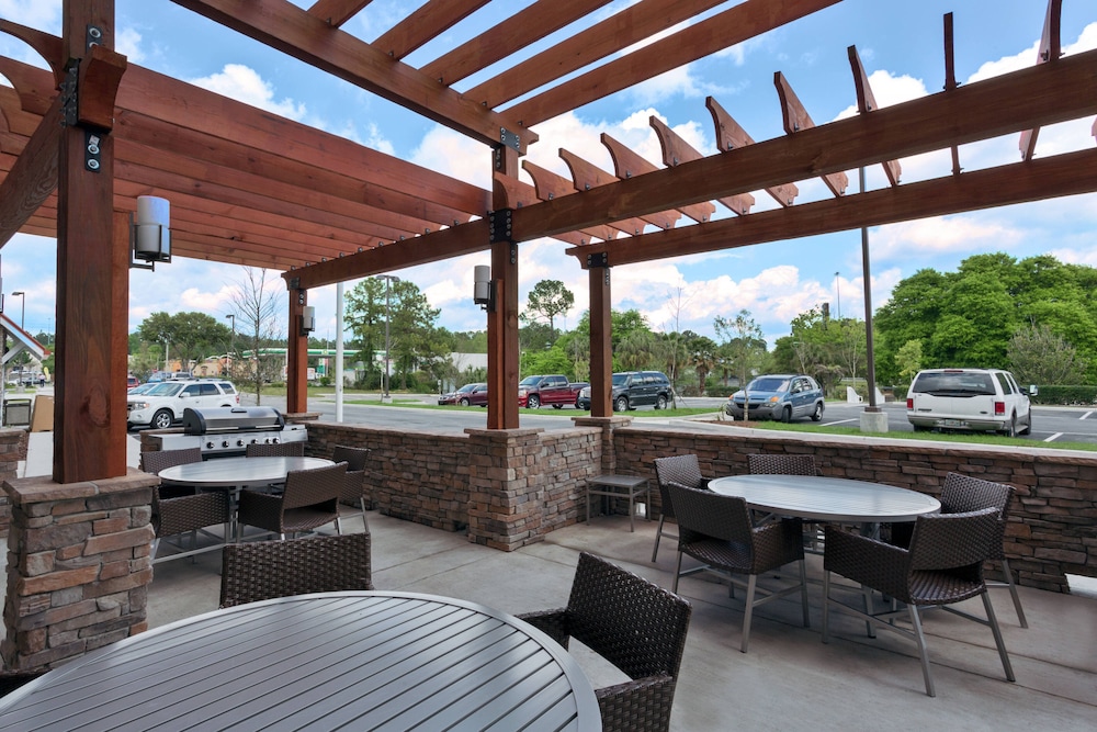 Towneplace Suites By Marriott Gainesville Northwest 19/23