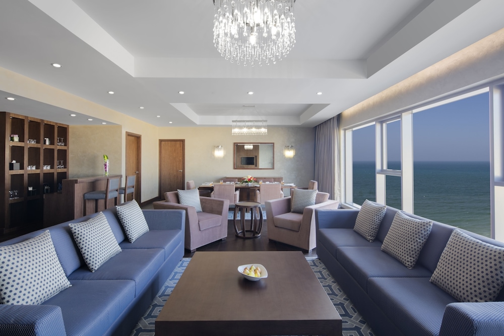 RADISSON BLU HOTEL, SOHAR 43/72