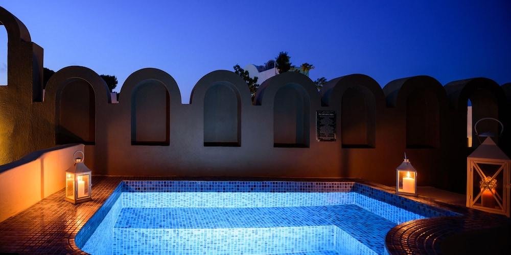 Zephyros Hotel Santorini 19/50