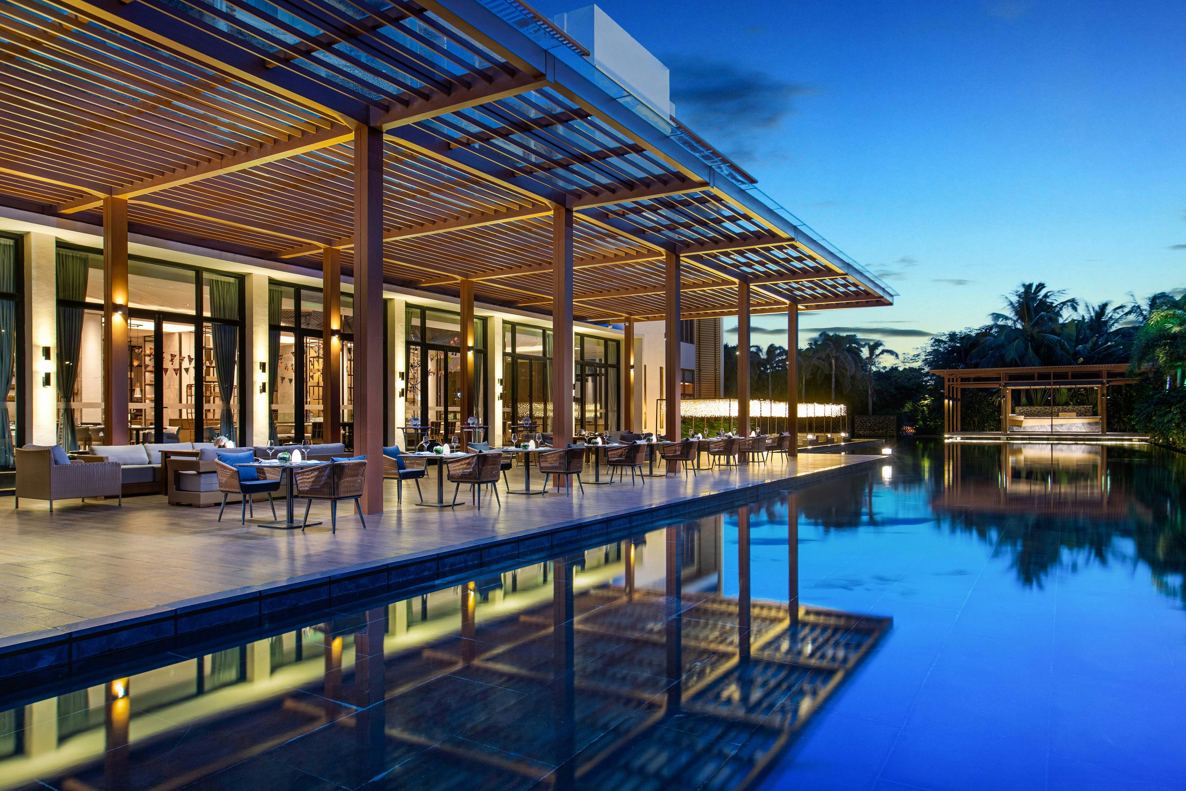 Four Points by Sheraton Wuchuan, Loong Bay 7/25