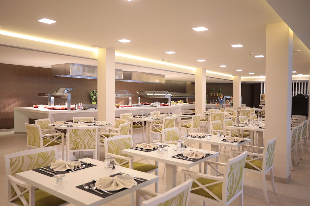 La Pergola Aparthotel 43/60
