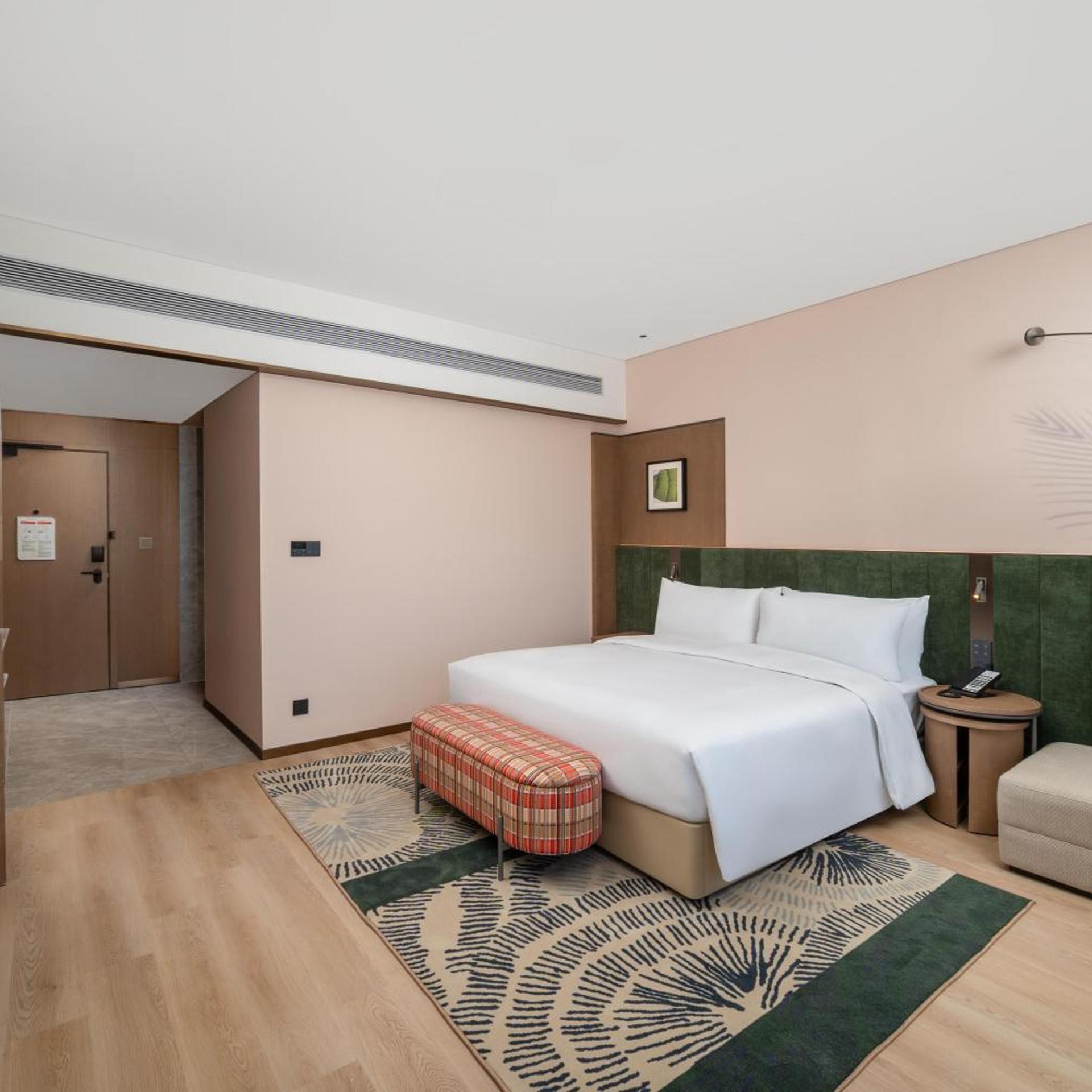 Hilton Garden Inn Huaian Jinhu 22/57