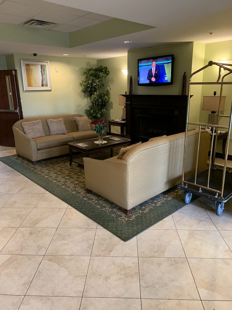 Ambassador Inn and Suites Tuscaloosa 5/57