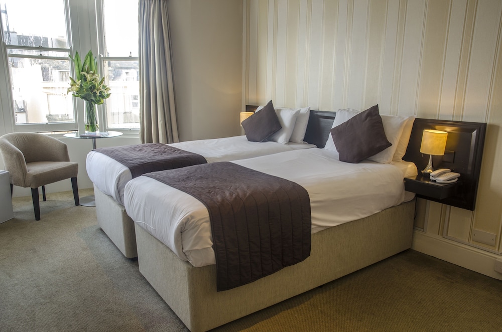 BRIGHTON HOTEL(FORMERLY BEST WESTERN BRIGHTON) 7/45