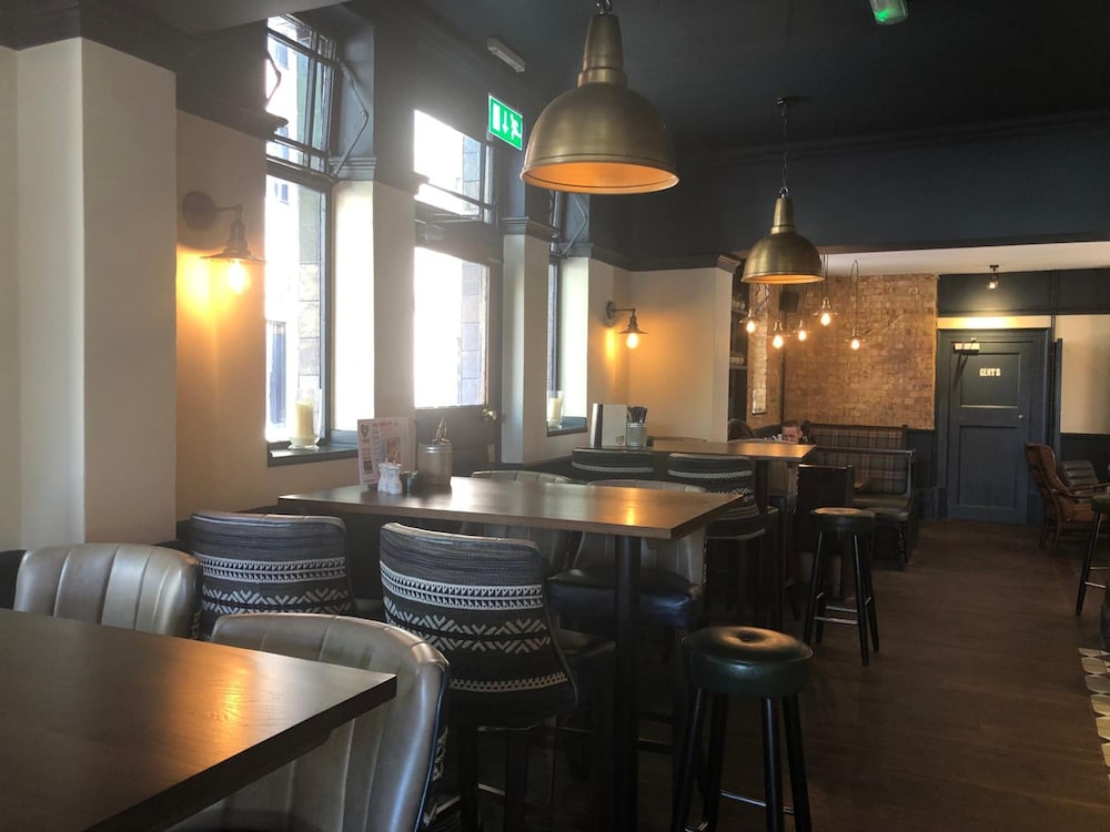 Publove the Steam Engine Hostel 39/46