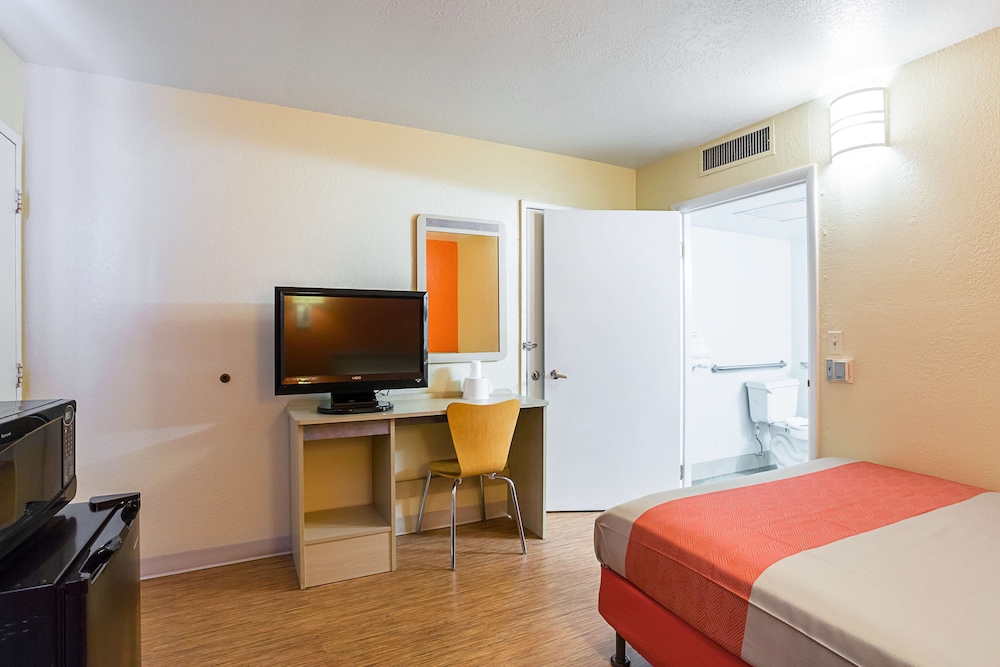 Motel6 Holbrook, AZ 35/62