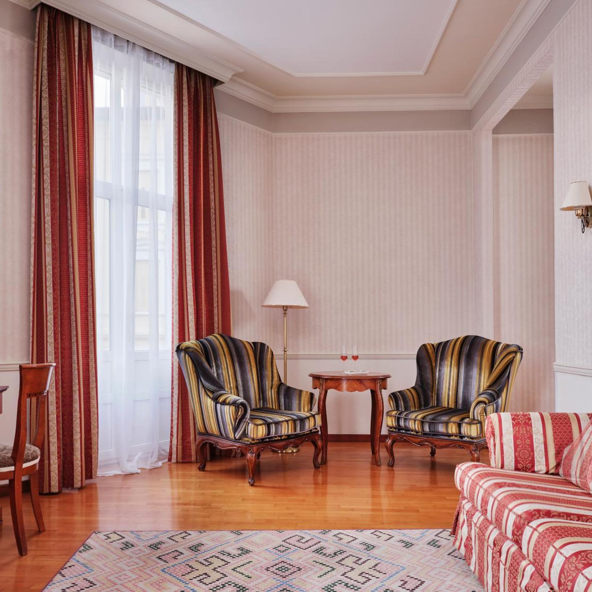 Hotel Continental 34/63