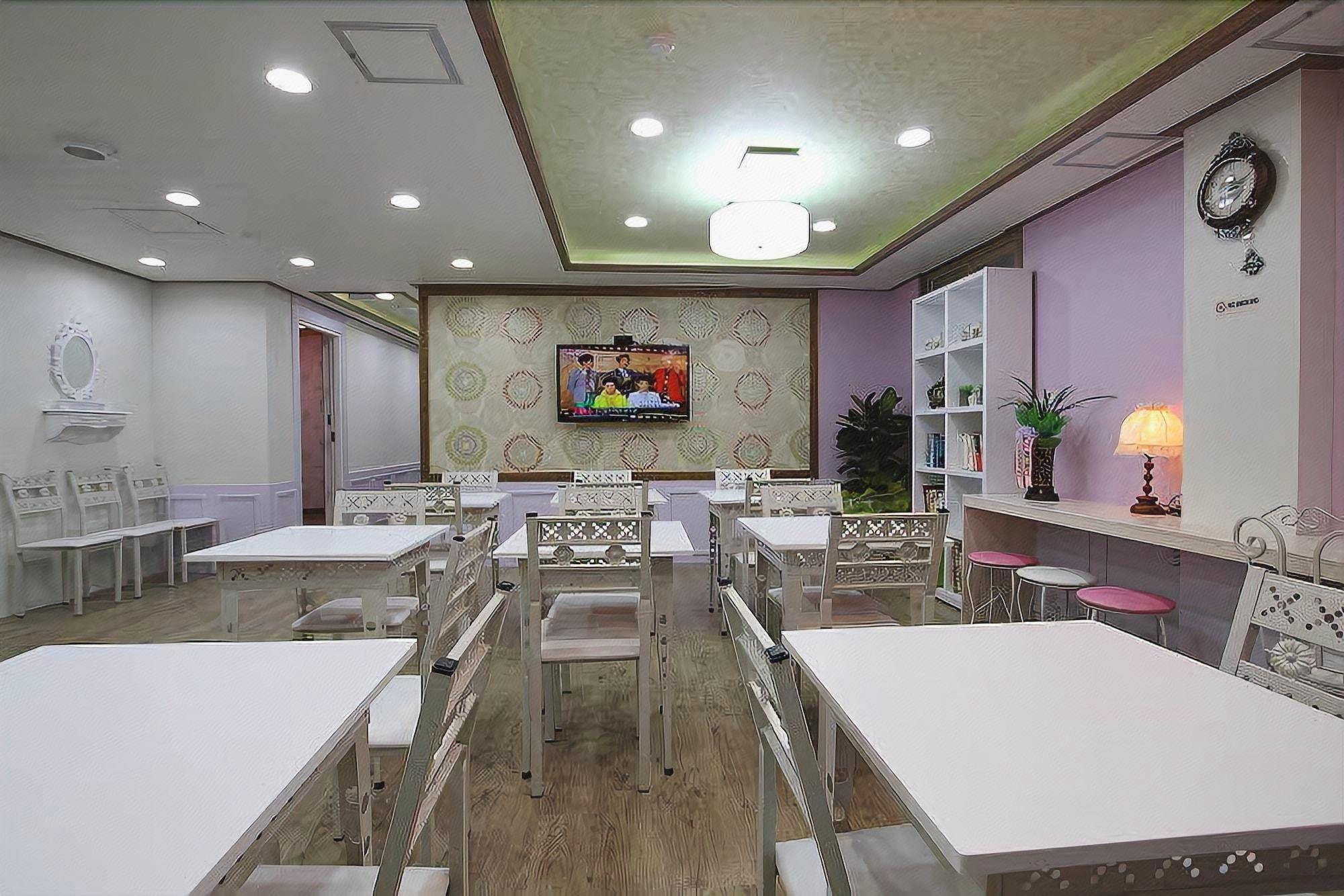 Gyeongju Friend Guest House - Hostel 35/53