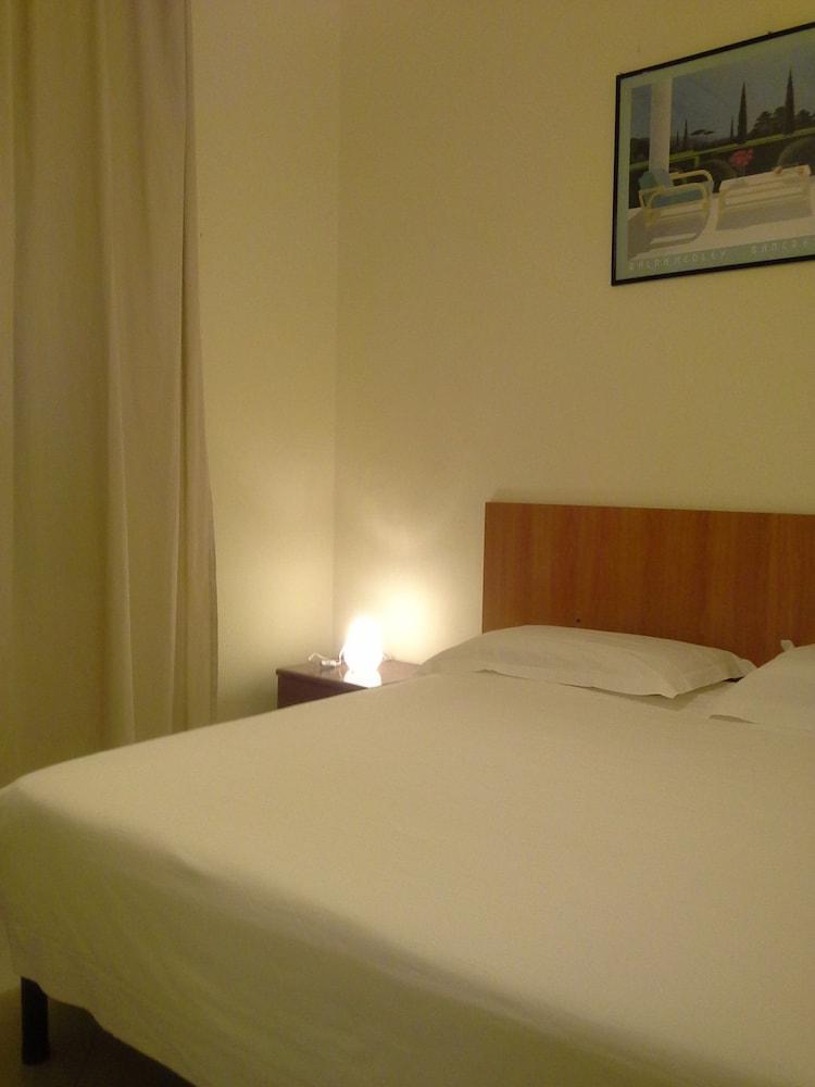 Soggiorno Santa Reparata 9/23