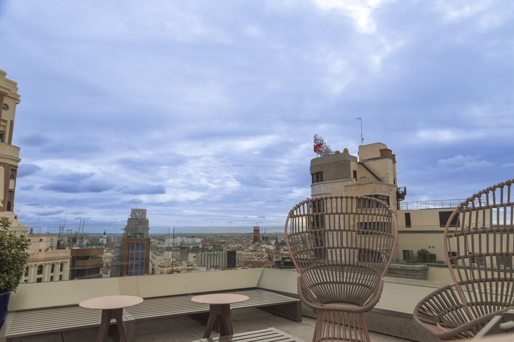 SmartRental Collection Gran Via Centric II 55/57