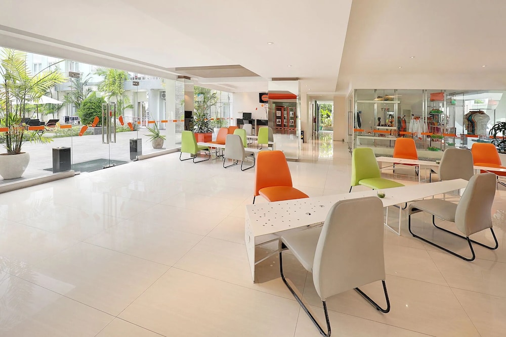 HARRIS Hotel & Residence Riverview Kuta - Bali 36/49