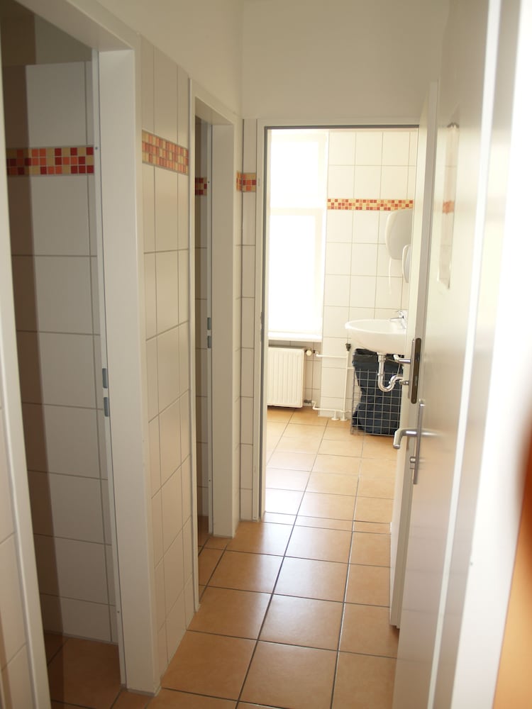 HappyGoLucky Hotel + Hostel 24/52