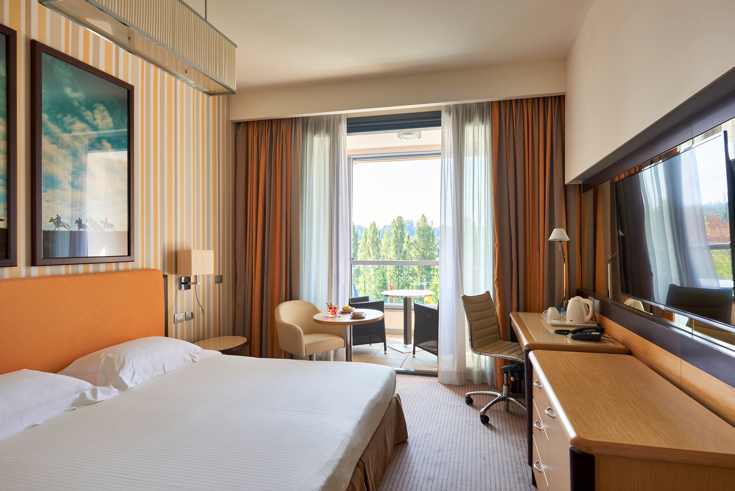 Room, Single, Double or Twin Bed, Balcony