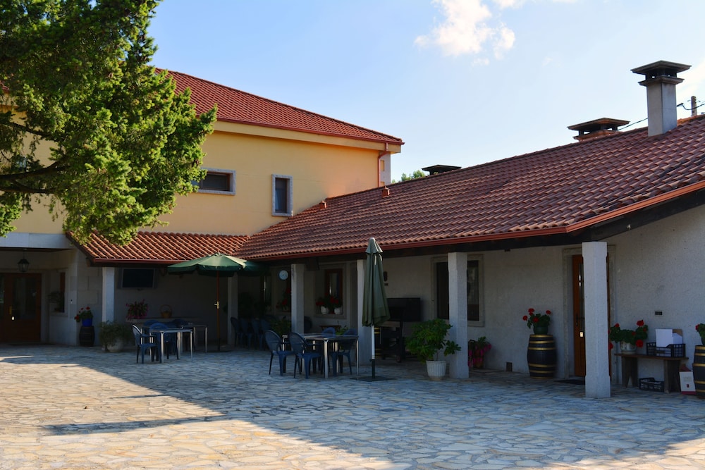Casa Reboiro 58/61